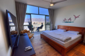 Desert view studio